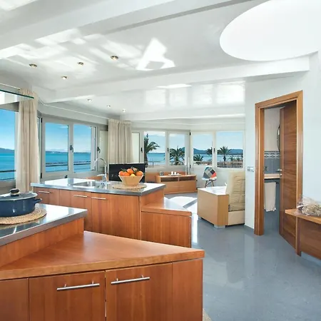 Magnifics With Sea View By Js Apartamento *